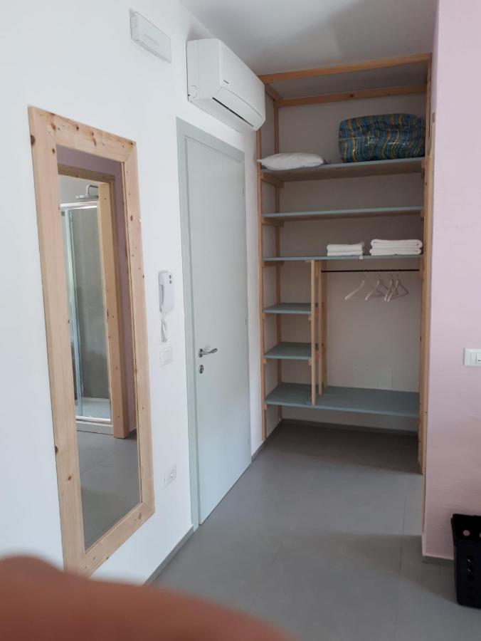Bed and Breakfast R&B Manga Rosas Lido di Dante Zewnętrze zdjęcie